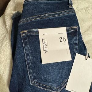 VERVET BY FLYING MONKEY  Flare